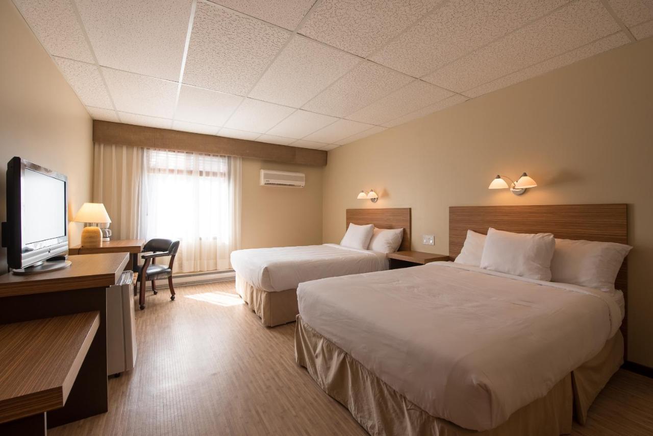 Hotel Aquamer Carleton-sur-Mer Exterior photo